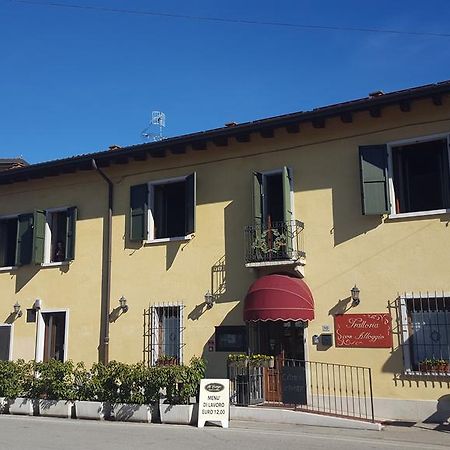 Al Borgo Alloggi Desenzano del Garda Exterior photo